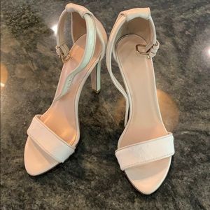 Club Monaco leather sandals